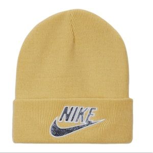 Supreme Nike Snakeskin beanie